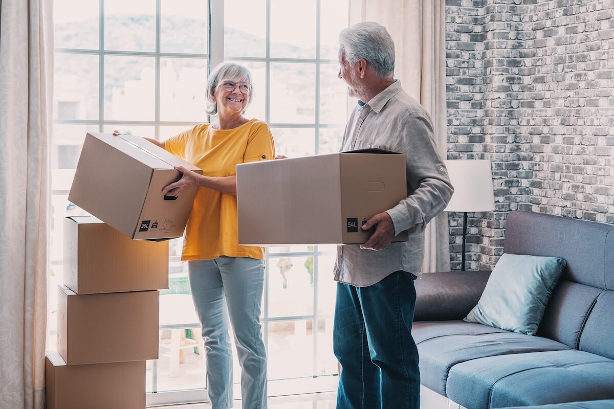 Smart Downsizing for Seniors: 5 Tips to Transform Your Space