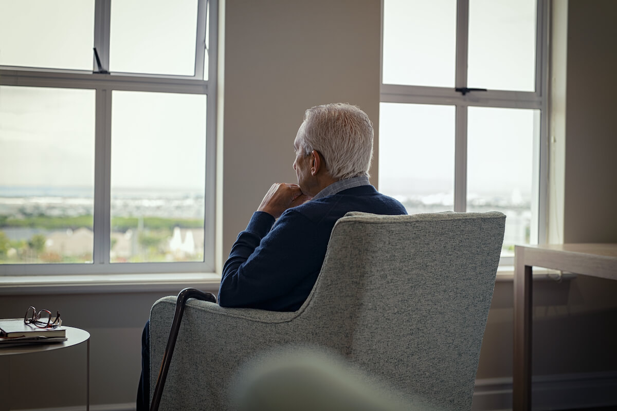 Managing Seasonal Affective Disorder in Seniors